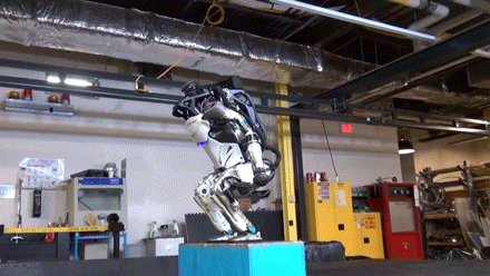 backflip-robot.gif