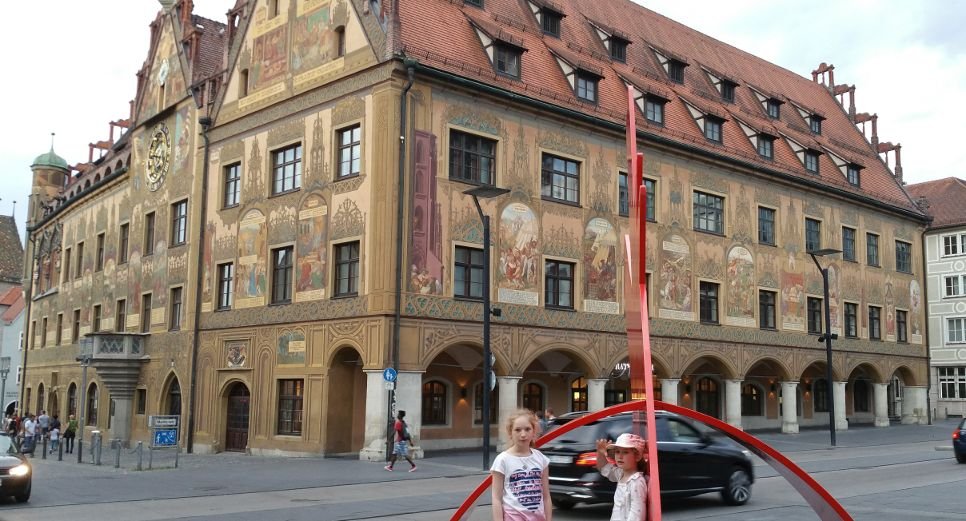 ulm-rathaus-960.jpg