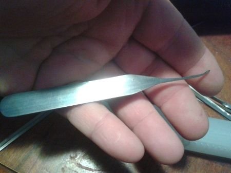 MrEasyFix_home_made_spring_steel_pick_2.jpg