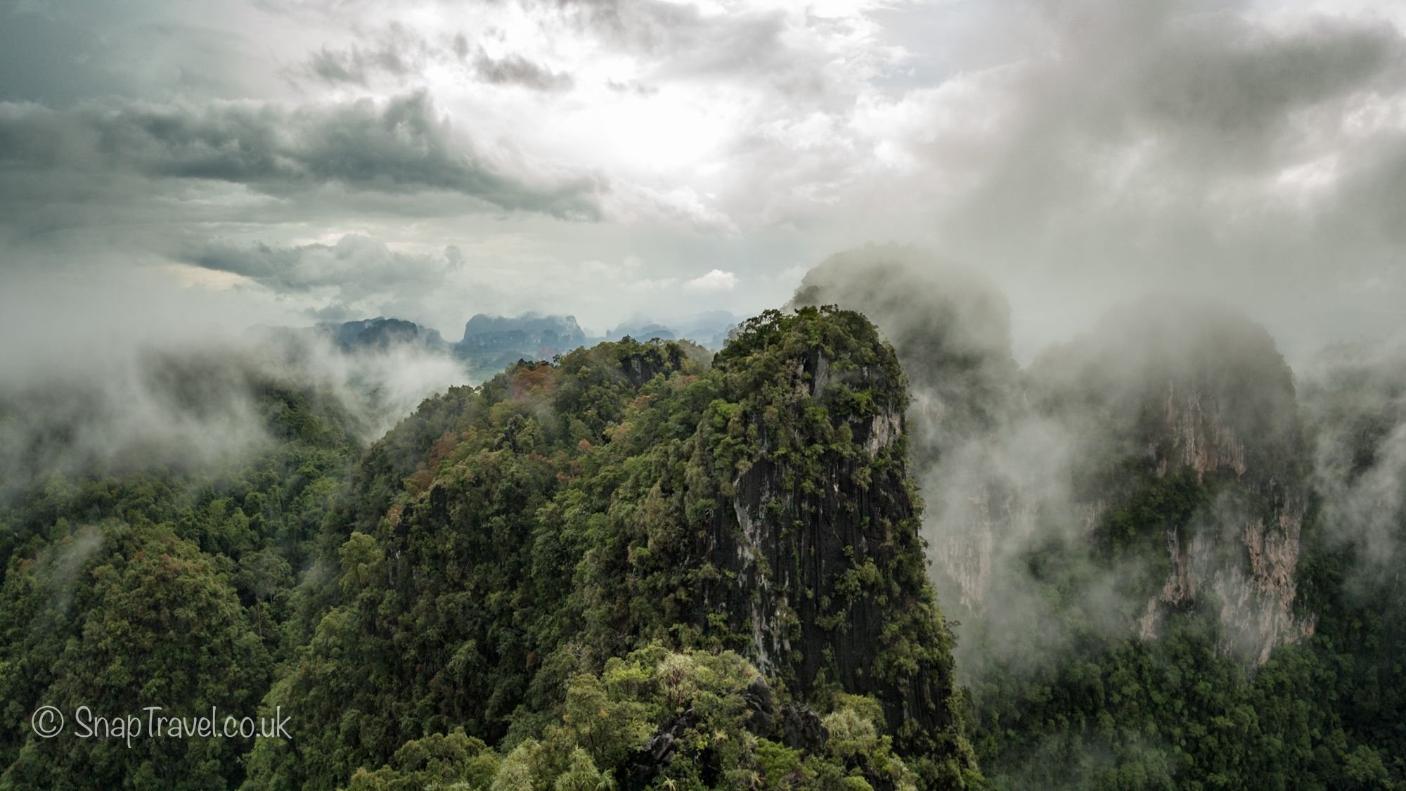 Thailand-2006-42-Pano-Edit-2.jpg