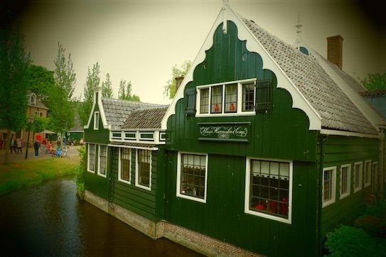 Gorgeous Dutch Houses.jpg