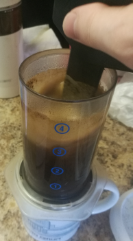 aeropress_stir.png