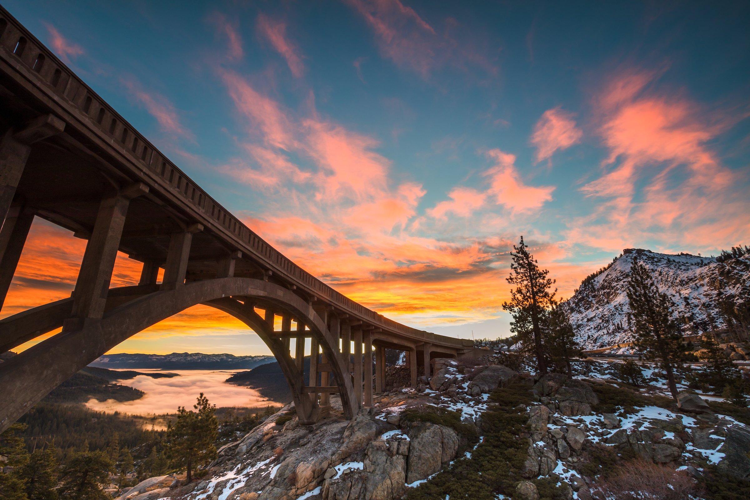 Sunrise at Rainbow Bridge 3.jpg