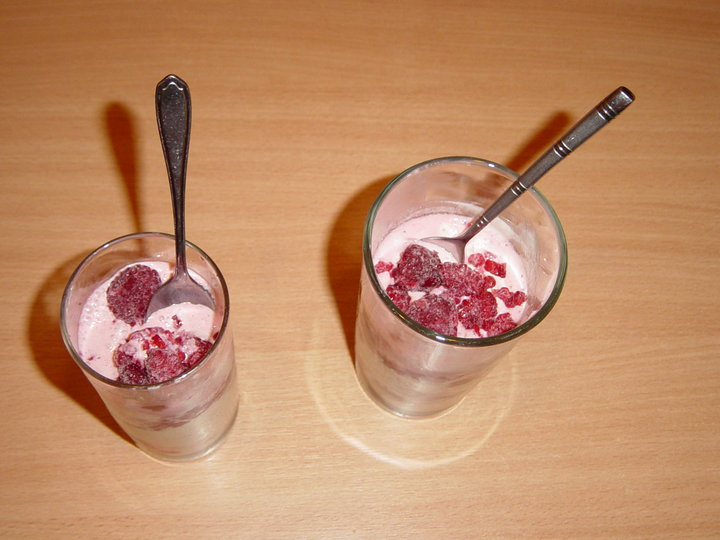 himbeeren_frozen_soyyoghurt_2018_2.png