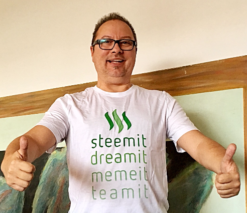 Screenshot-2018-2-8 steemit t-shirt - Google Search.png