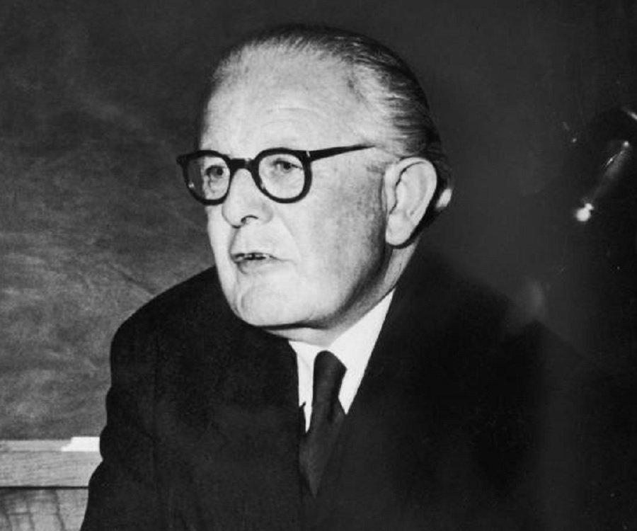 Jean Piaget Background