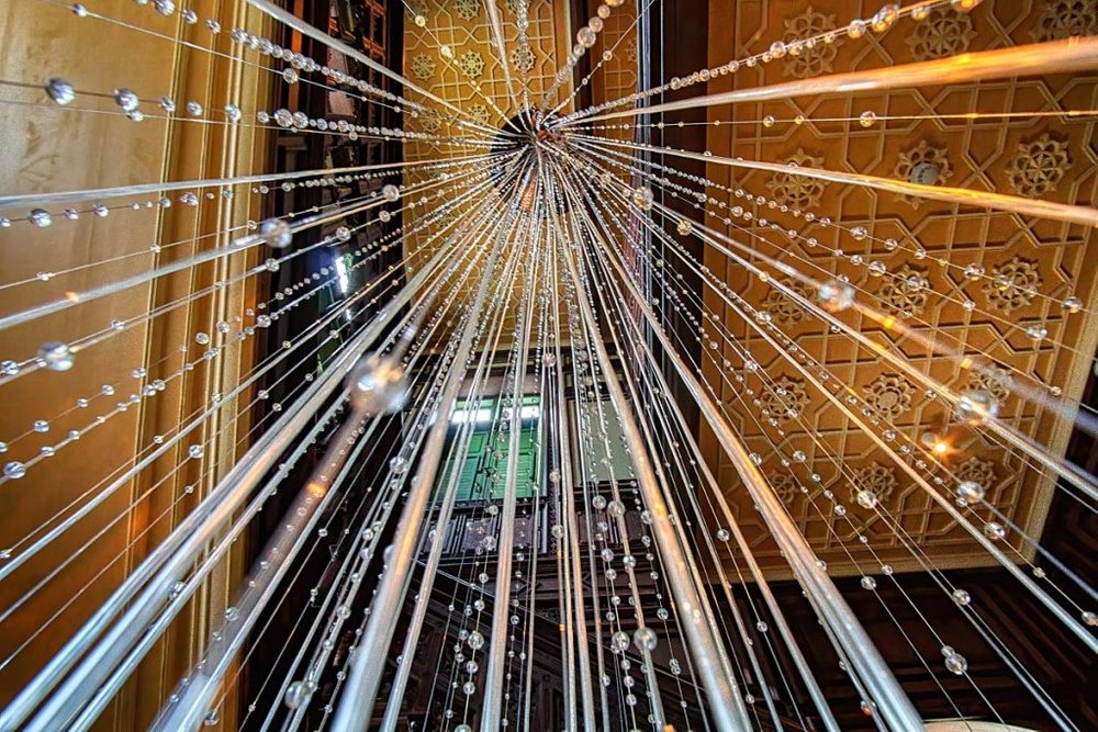 floor to ceiling lights