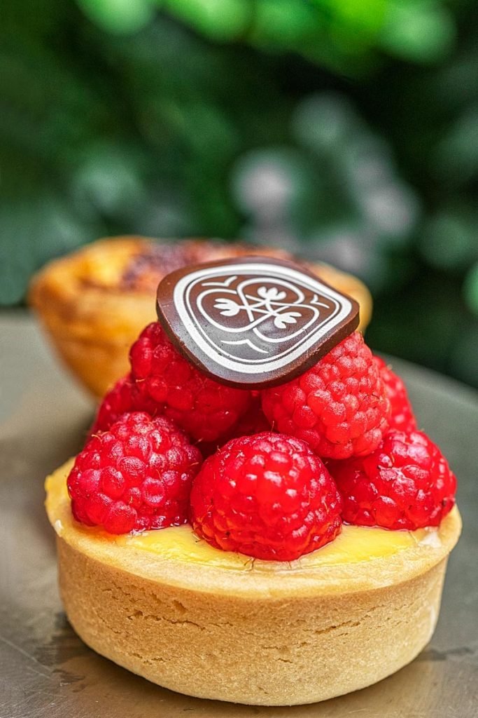 raspberry tart