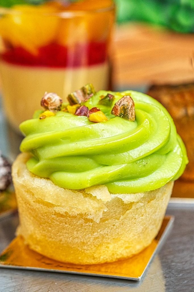 pistachio dessert