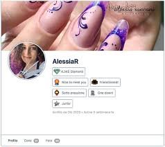 NailArtist