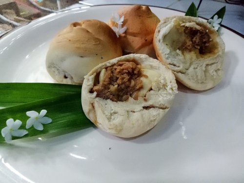 thefoodiemom 32 i yummy toasted siopao steemit thefoodiemom 32 i yummy toasted siopao