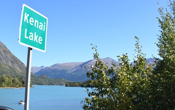 085 kenai lake sign.jpg