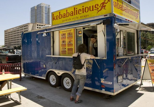 Kebabalicious Food Truck