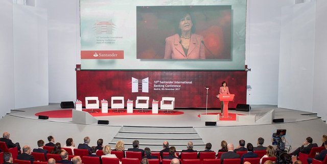 Blockchain oylama ile Santander bankacılık konferansı