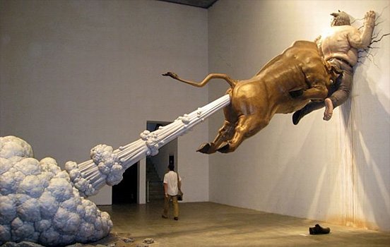 Bull-Fart-Sculpture-02.jpg