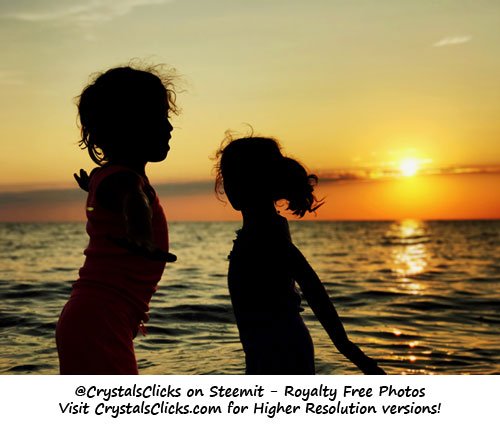 Beach Twin Silhouette
