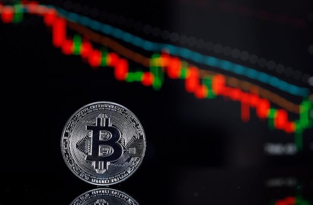 Click image to view story: Bitcoins Rebound Could Continue After April 17