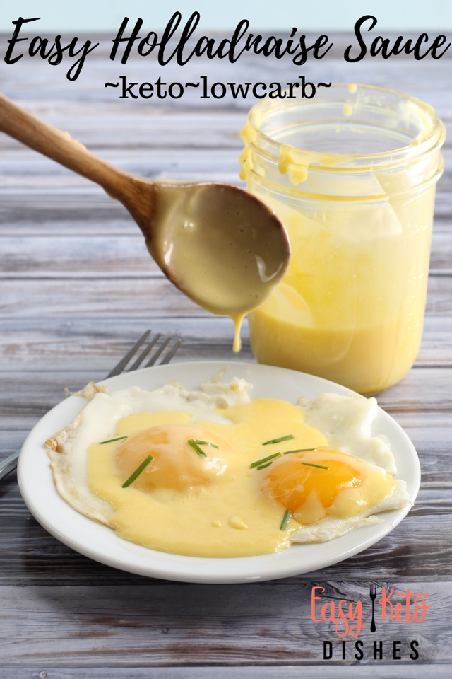 easy hollandaise sauce that is keto friendly and low carb