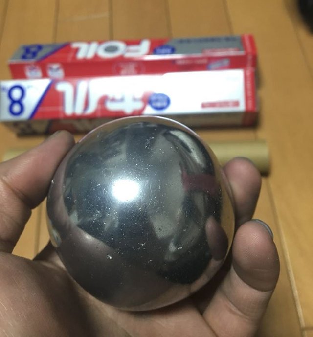 Polishing Tin Foil Balls 3