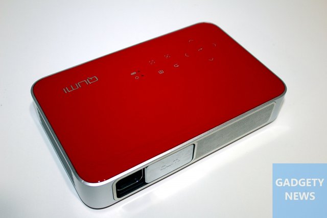 qumi q38 projector