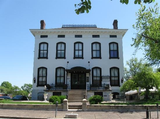 Lemp Mansion