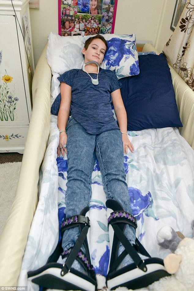 From Aspiring Pop Star To Paralysed In Just Days Shocking Picture Of 12 Year Old Left Bed 