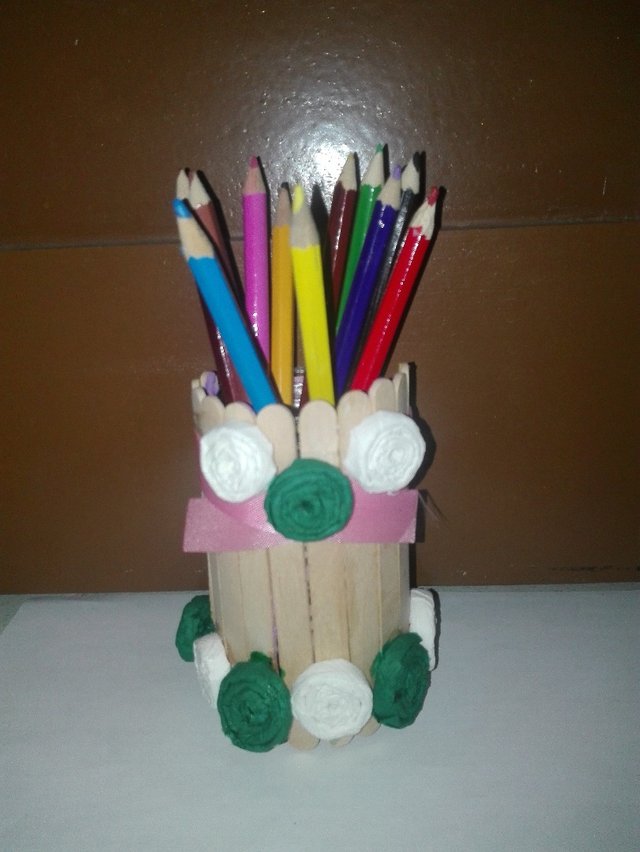 How to Make a Popsicle Stick Pencil Cup