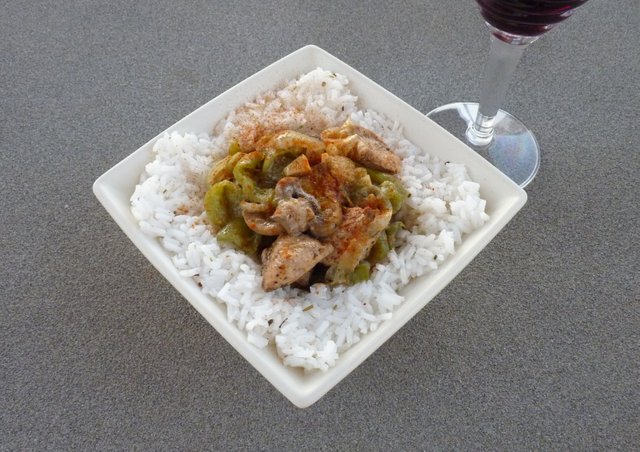 turkey stroganoff with rosemary rice