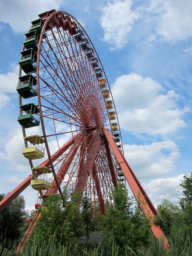 A Look Inside "Kulturpark" Berlin