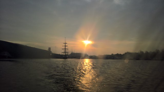 BOAT TRIP SUNSET