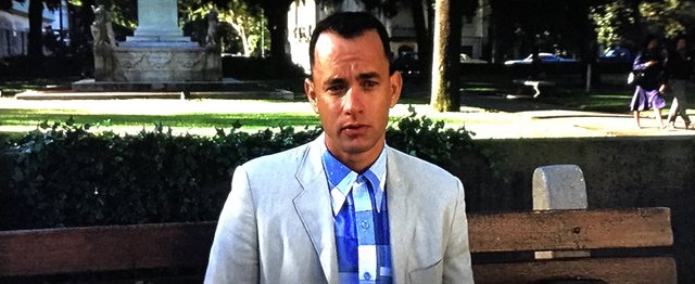 Tom Hanks Doubted Forrest Gump, Zemeckis Warned Film Was a 'Minefield