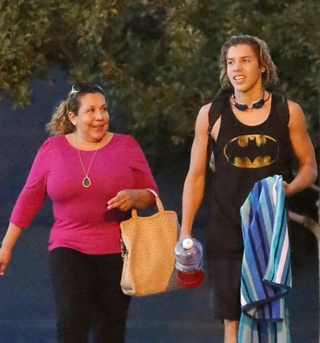8 Cheating Celebrities That Slept With Their Nanny — Steemit