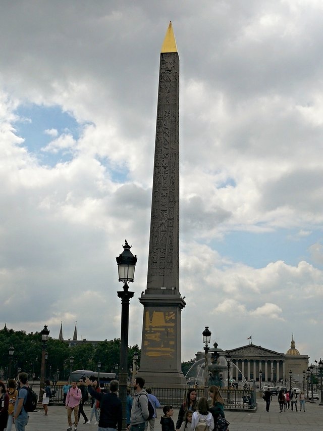 Obelisk closer up