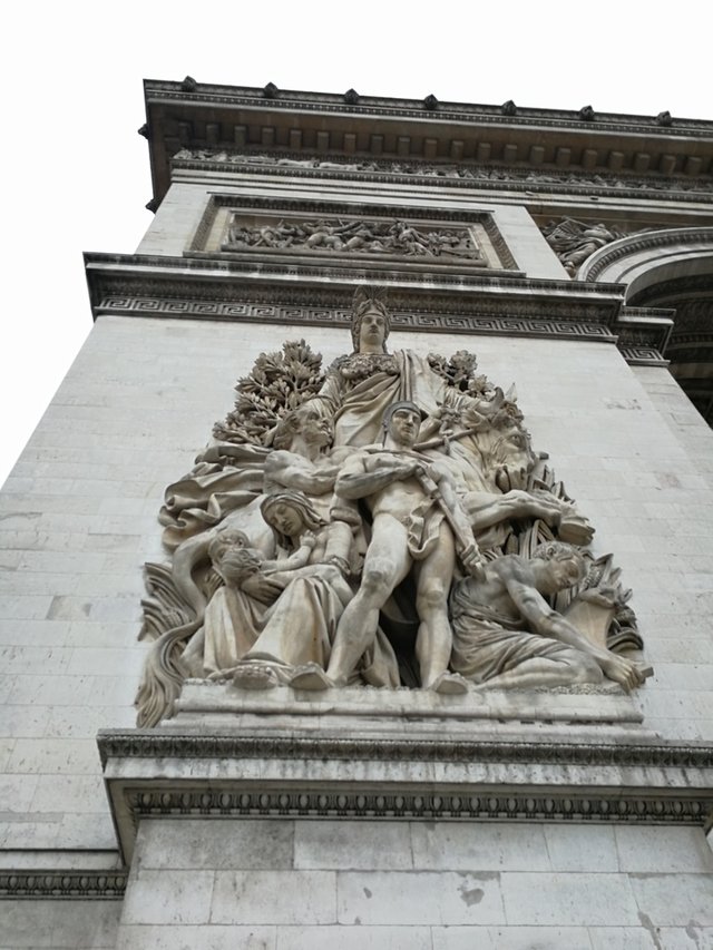 Arc de Triomphe - exterior detail