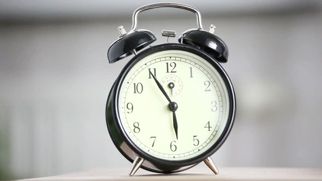 image of alarm clock