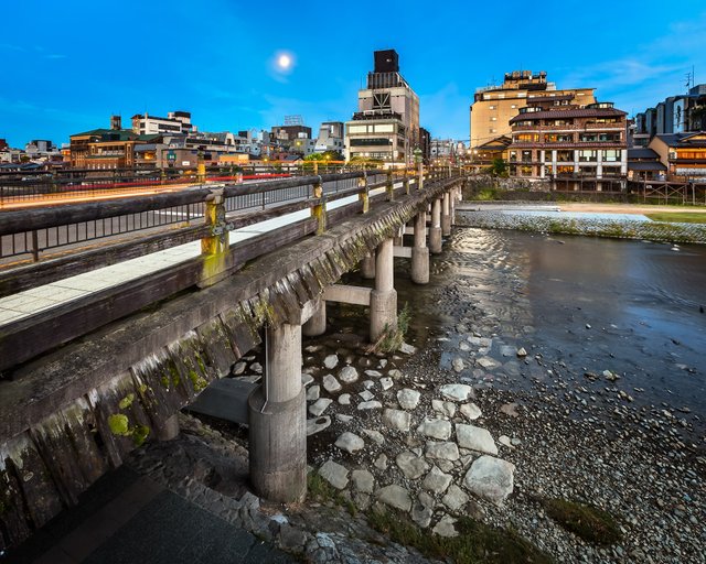 Sanjo Ohashi Bridge and Kamo River at Dawn, Kyoto, Japan