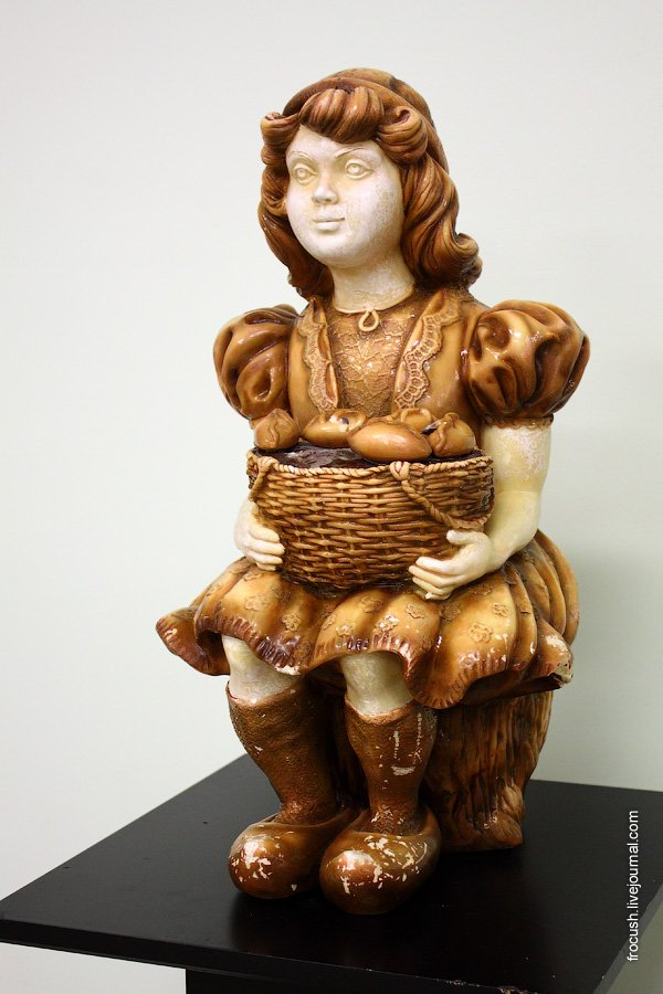 chocolate figurine