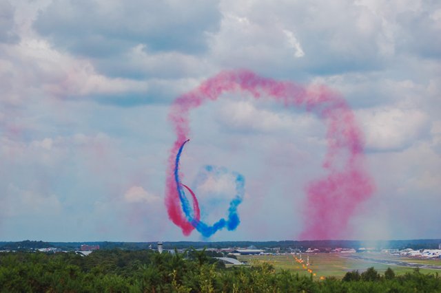 Red Arrows, Farnborough Airshow