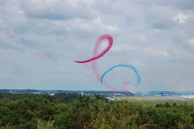 Red Arrows Farnborough Airshow