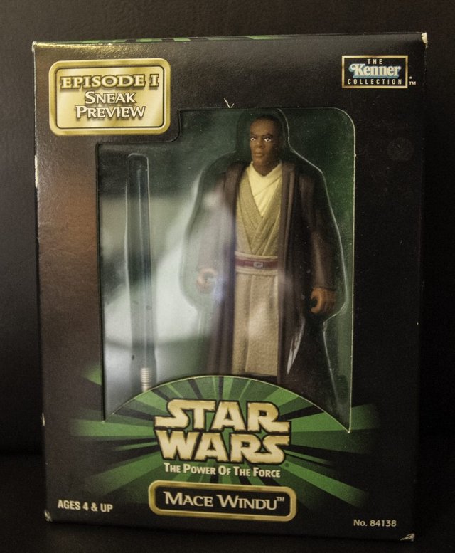 mace windu sneak preview figure