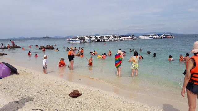 A Boat Trip to Khai Nai and Khai Nok Islands