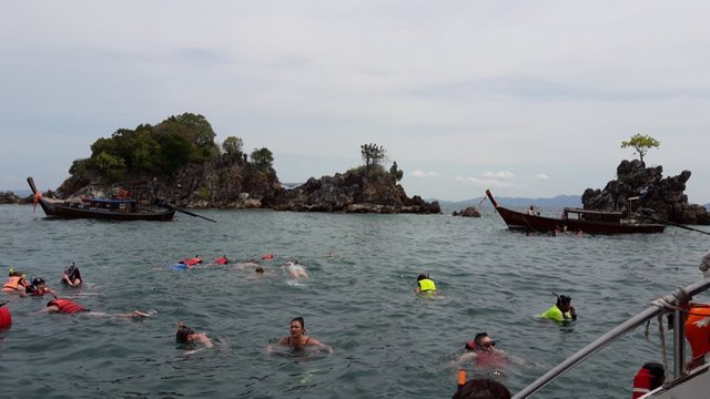 A Boat Trip to Khai Nai and Khai Nok Islands