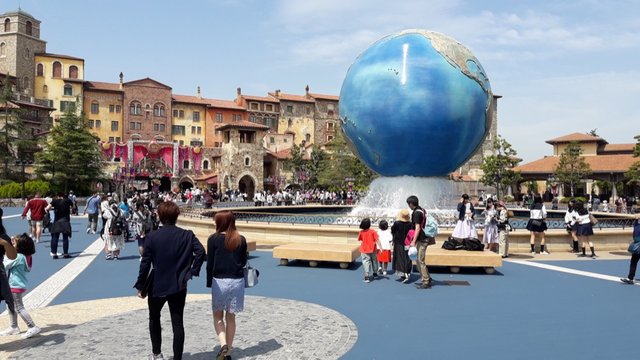 A Day at DisneySea, Tokyo, Japan!