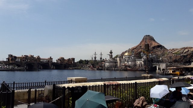 A Day at DisneySea, Tokyo, Japan!