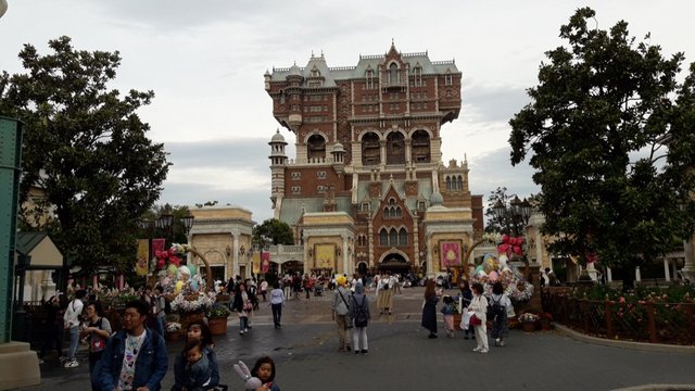 A Day at DisneySea, Tokyo, Japan!