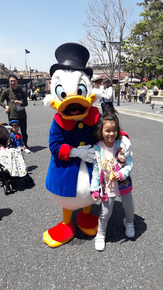 A Day at DisneySea, Tokyo, Japan!