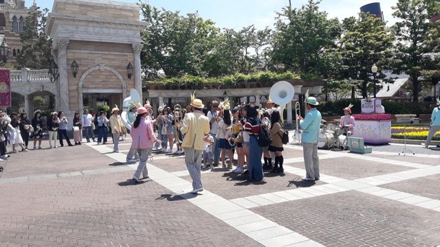 A Day at DisneySea, Tokyo, Japan!