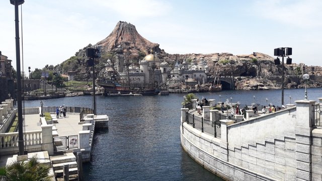 A Day at DisneySea, Tokyo, Japan!