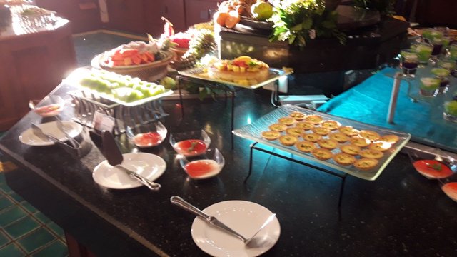 Novotel Phuket Resort Hotel - Buffet dinner