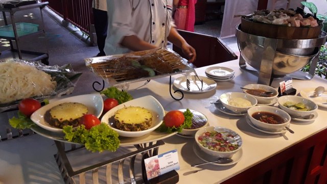Novotel Phuket Resort Hotel - Buffet dinner